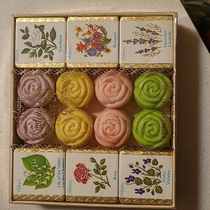 English Bath Cubes & Soap